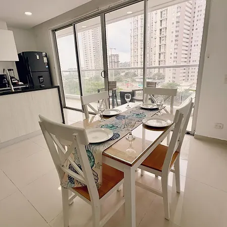 Apartamento A Pasos Del Mar Departamento Con Piscina 360